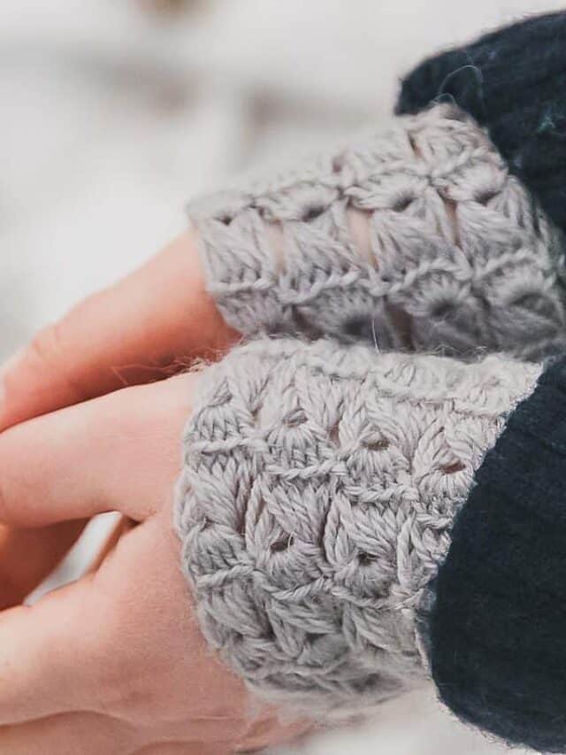 wrist warmers crochet pattern-2