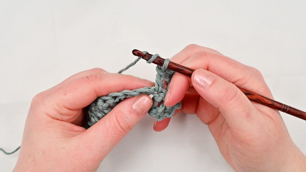How to Invisible Treble Crochet Decrease - 5 Quick Steps