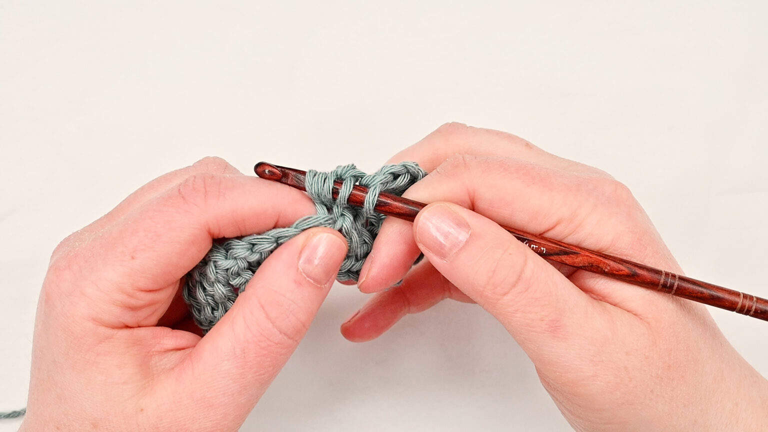 How To tr2tog In Crochet - Treble Crochet 2 Together - Easy