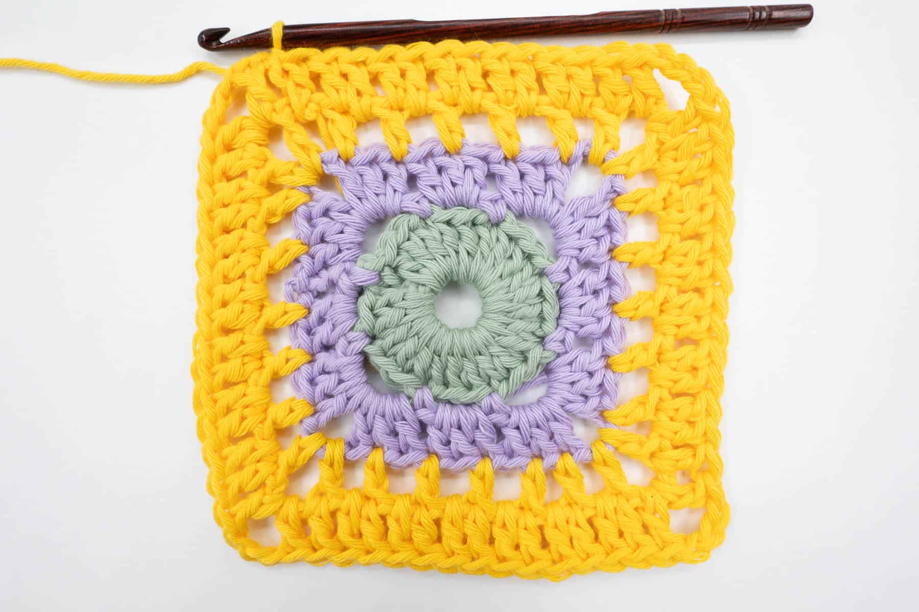 10 Cozy Crochet Projects to Start the New Year