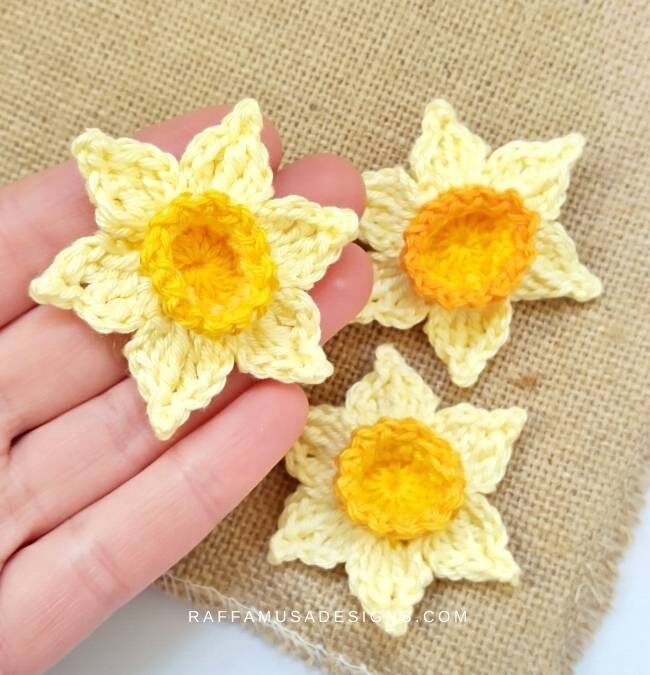 25+ Crochet Applique Patterns