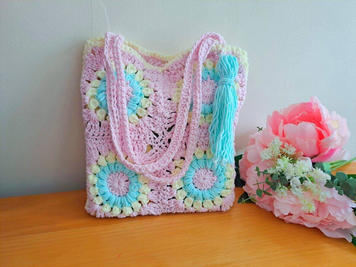 35+ Granny Square Bag Crochet Patterns