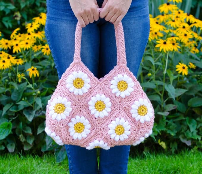 35+ Granny Square Bag Crochet Patterns