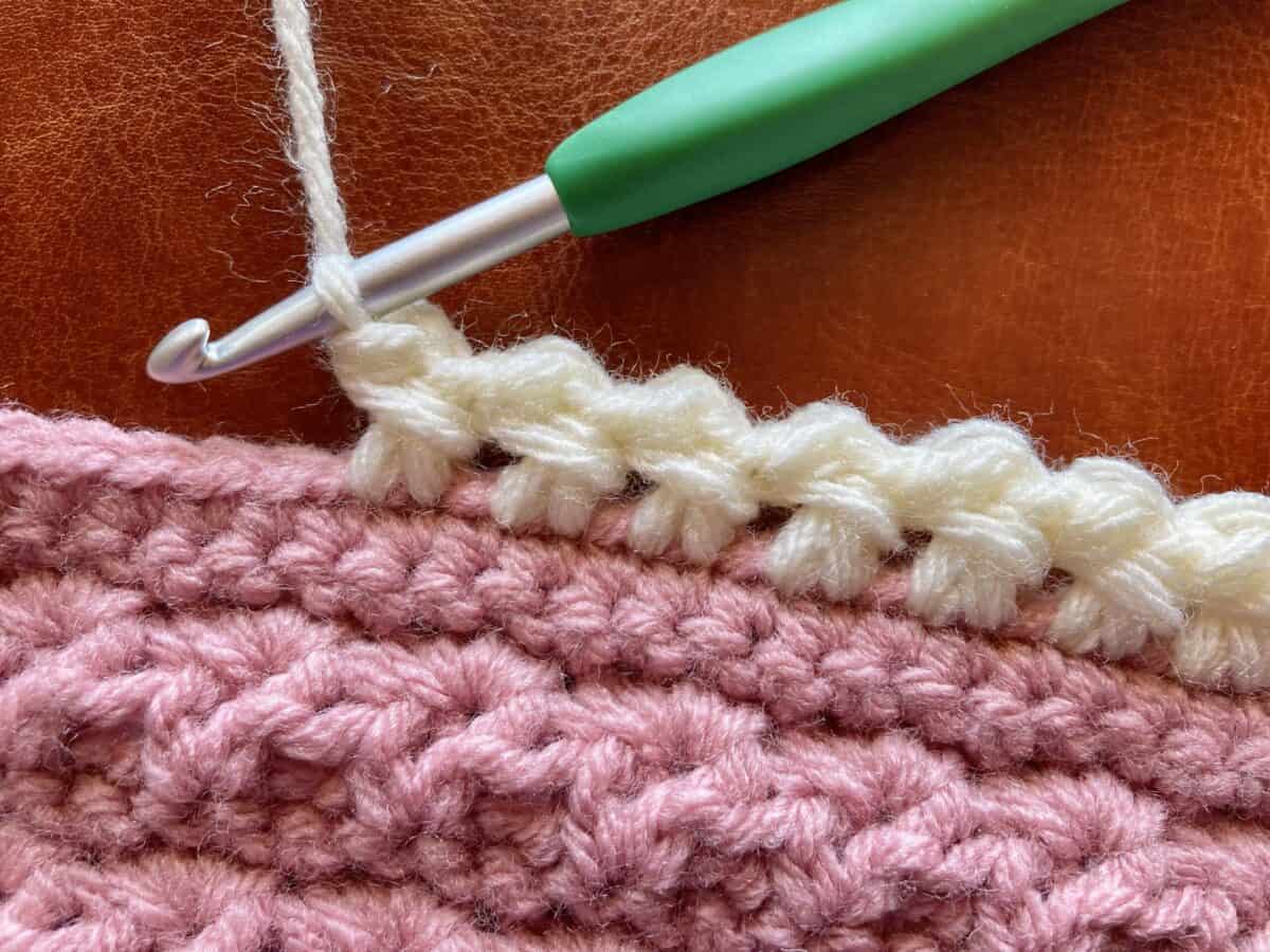 30+ Crochet Blanket Borders and Edging Patterns