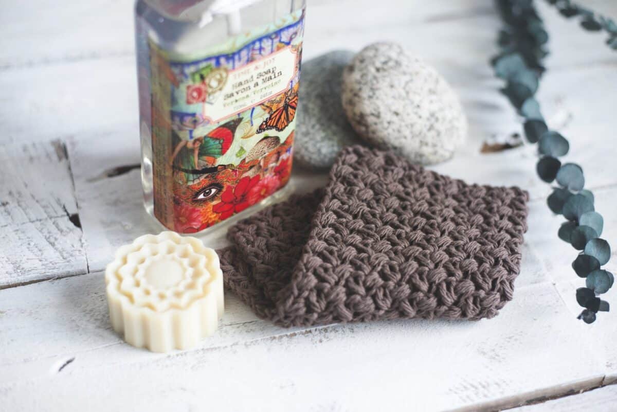 20+ Crochet Washcloth Patterns
