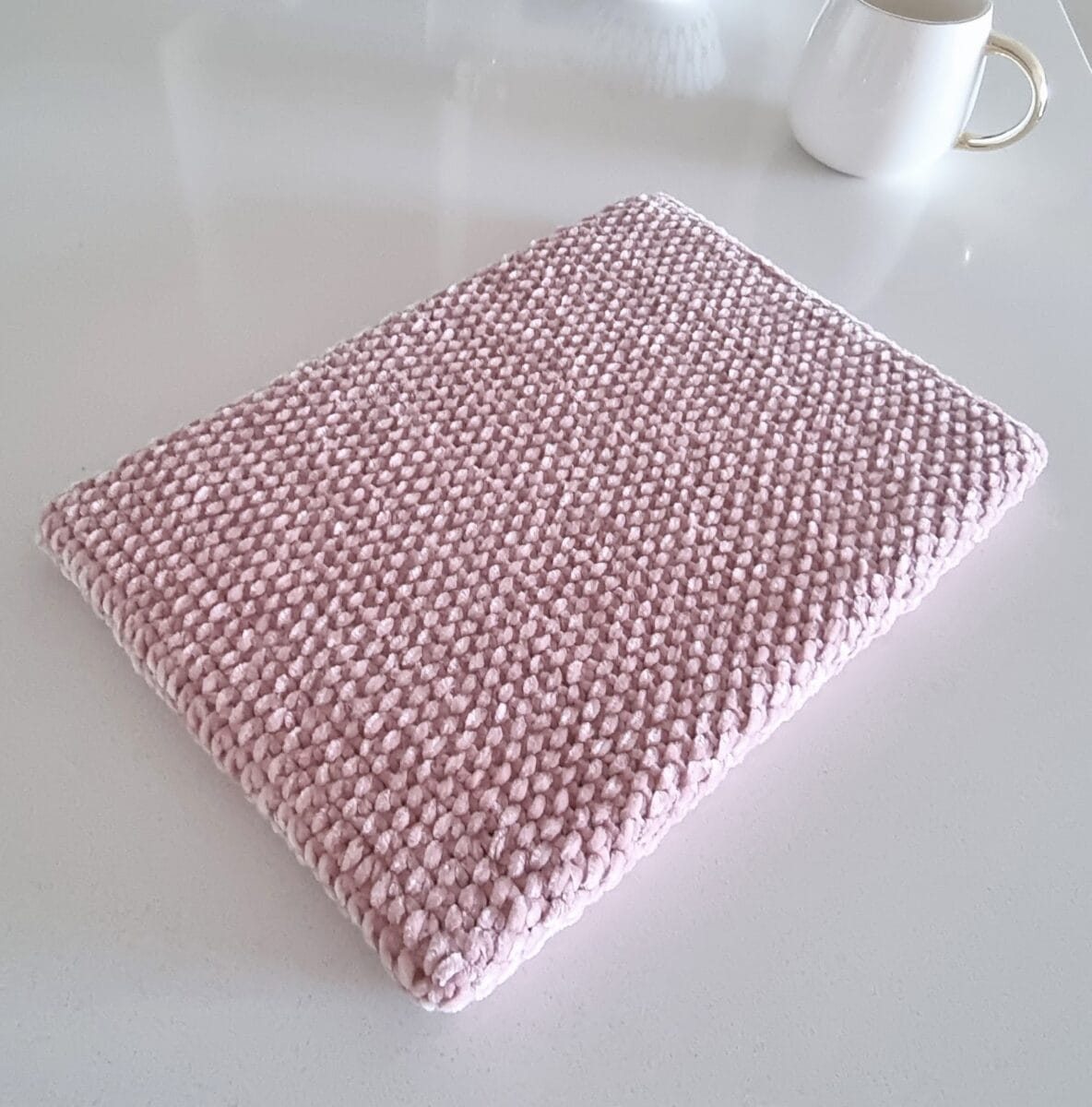 60+ Graduation gift crochet patterns