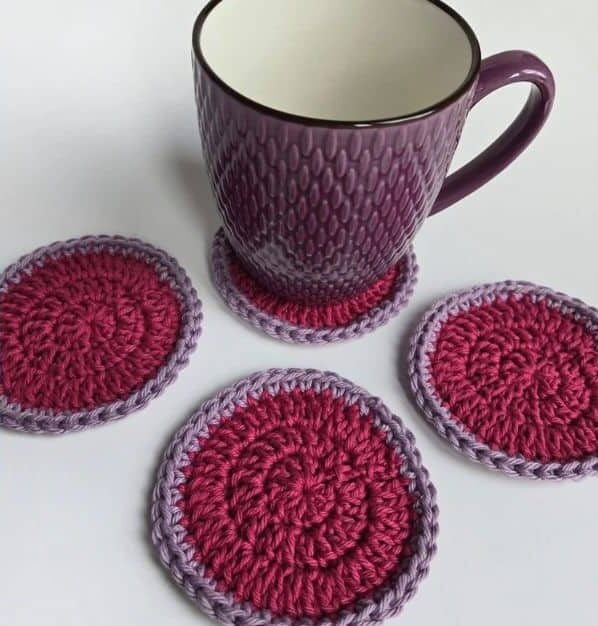 60+ Graduation gift crochet patterns