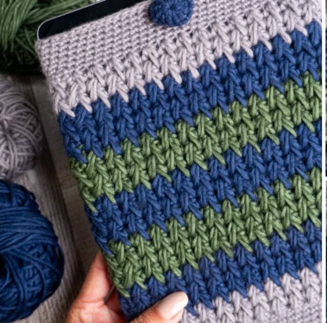 60+ Graduation gift crochet patterns