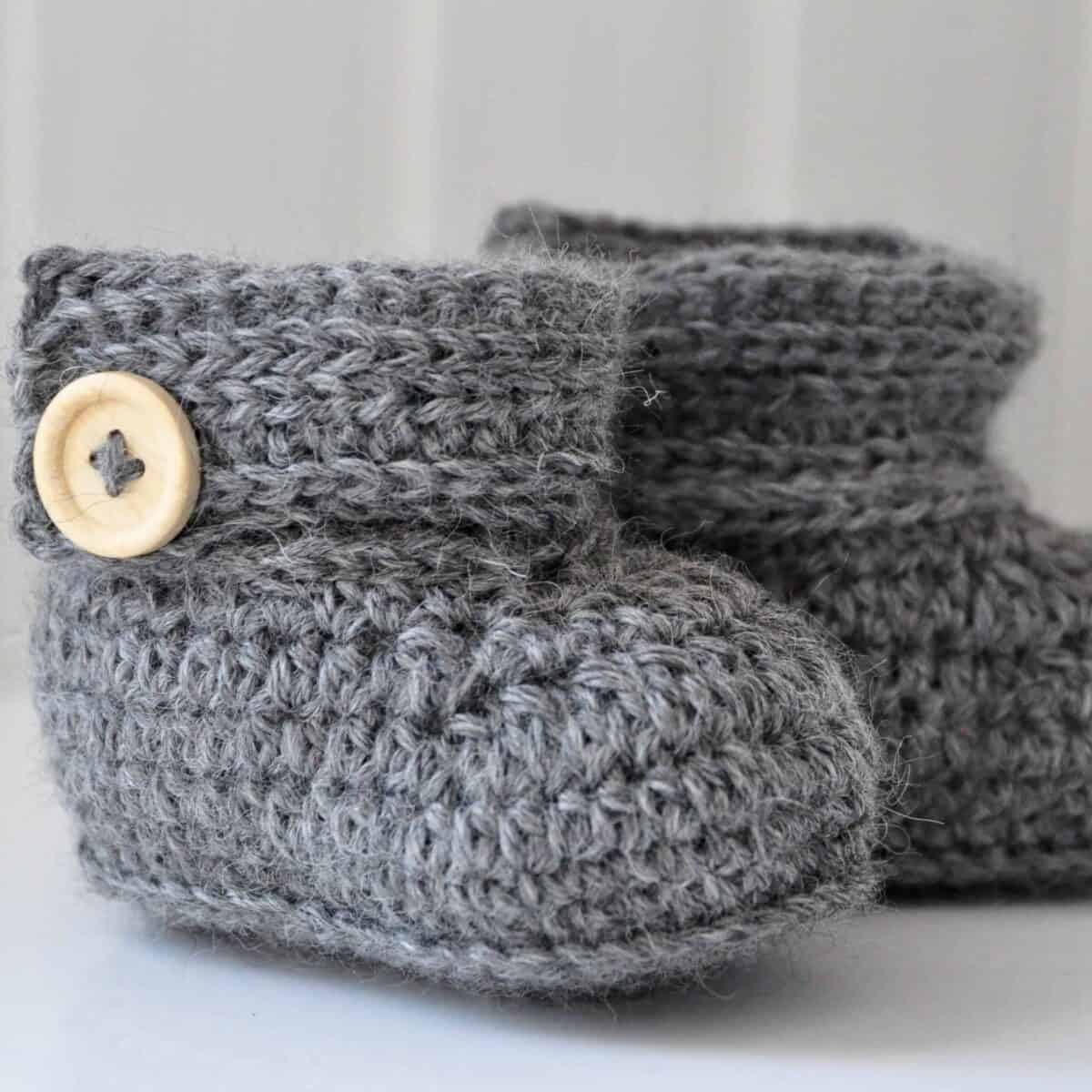 20+ Crochet Baby Booties Patterns