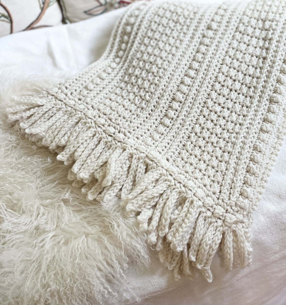 60+ Wedding Gift Crochet Patterns