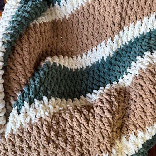 60+ Graduation gift crochet patterns
