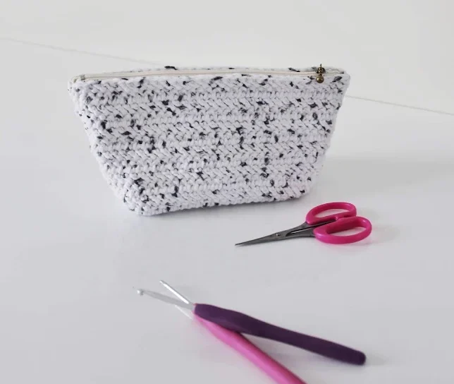 15+ Crochet Pencil Case Patterns