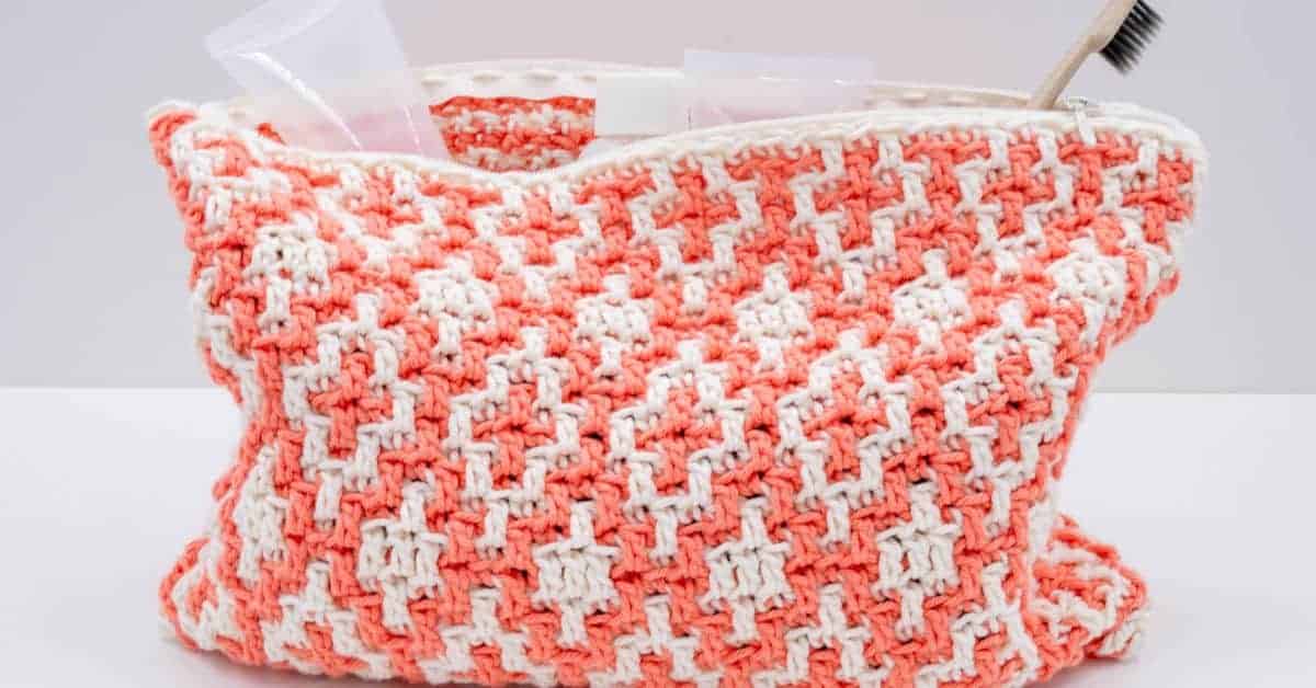 15+ Crochet Zipper Pouch Patterns
