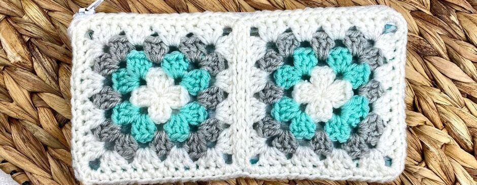 15+ Crochet Zipper Pouch Patterns
