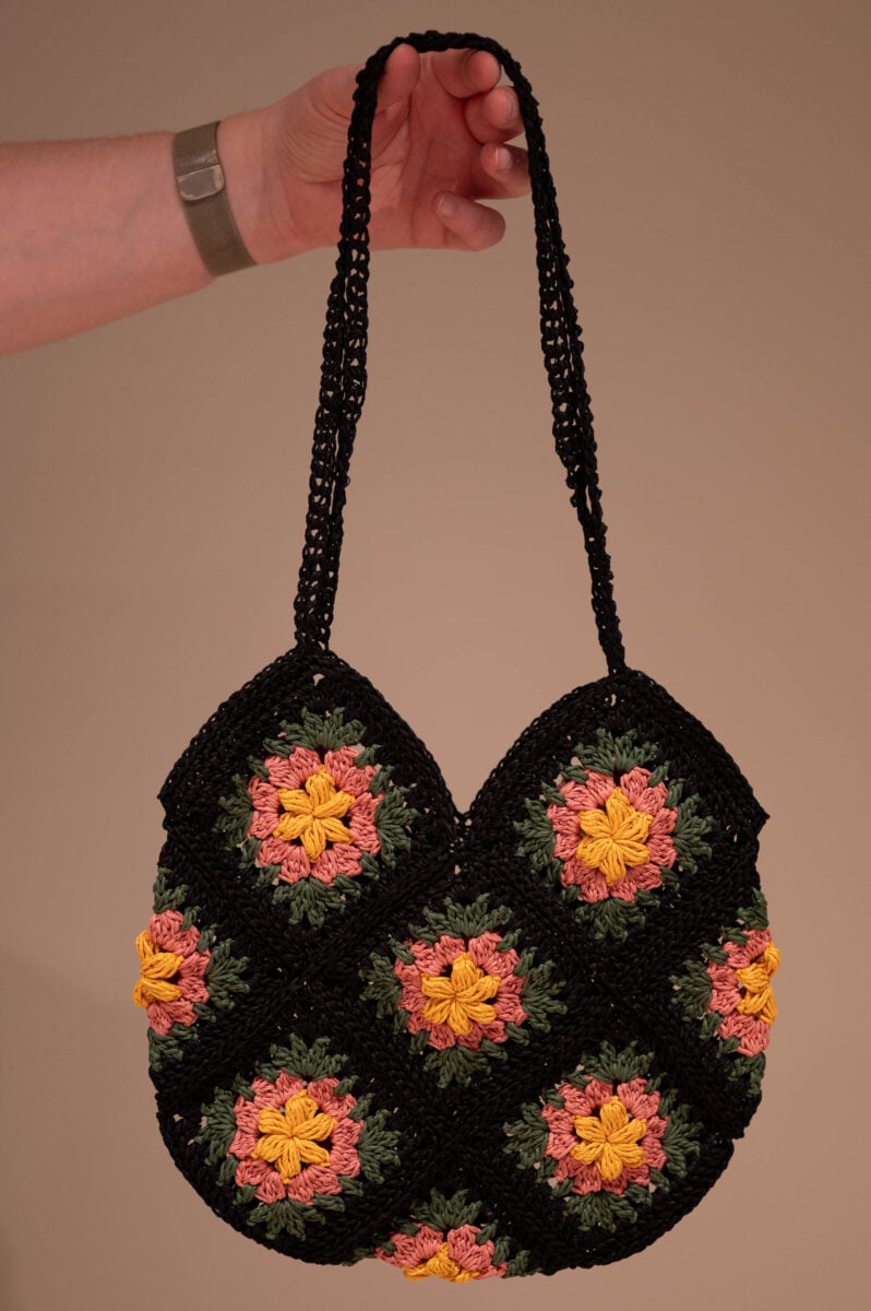 Bloom Granny Square Bag Crochet Pattern
